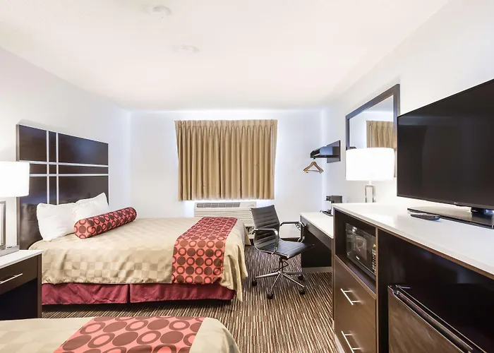 Top Hotels with Free Airport Shuttles