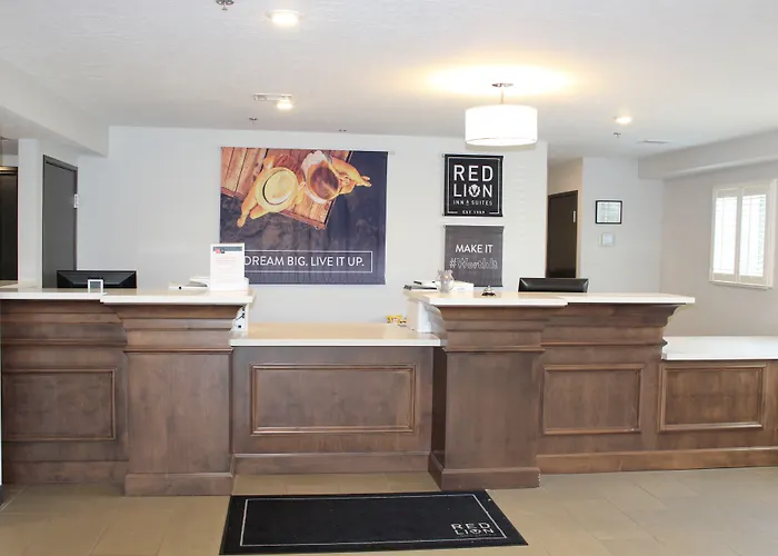 Top Ontario Airport Hotels with Shuttle